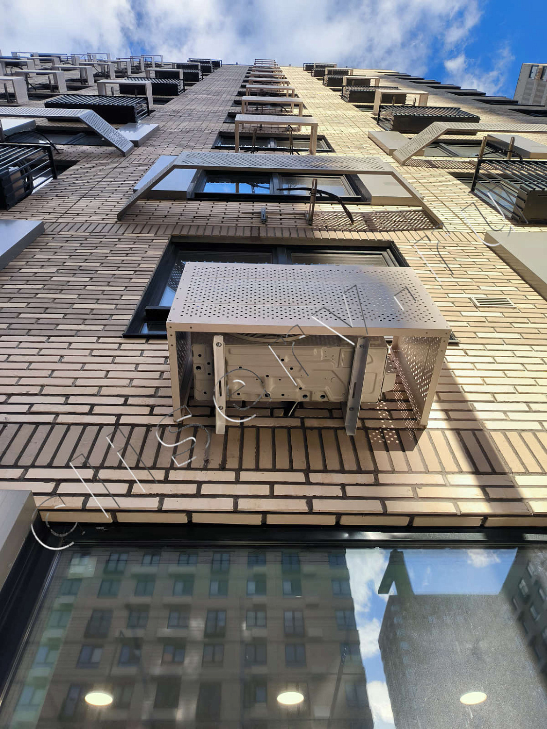 Аптека Горздрав, ул.Николая Озерова, 8к1: монтаж кондиционирования